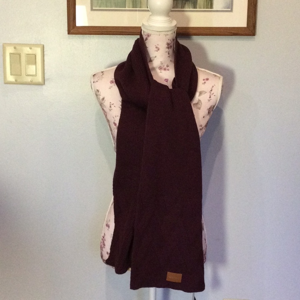 Cole Hahn Burgundy Scarf - Picture 4 of 13